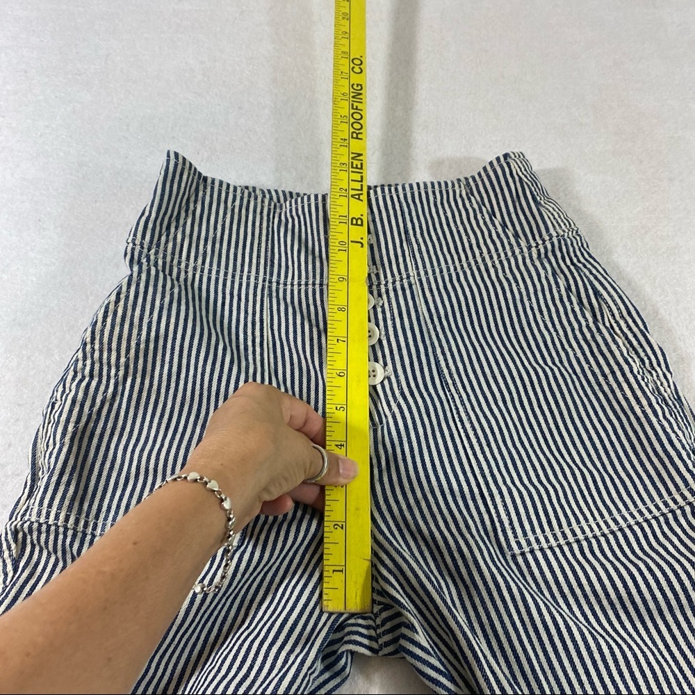 Gap Striped Capri pants Cuffed Hem Pockets Cinched adjustable strap sz2 Capris - Picture 7 of 12
